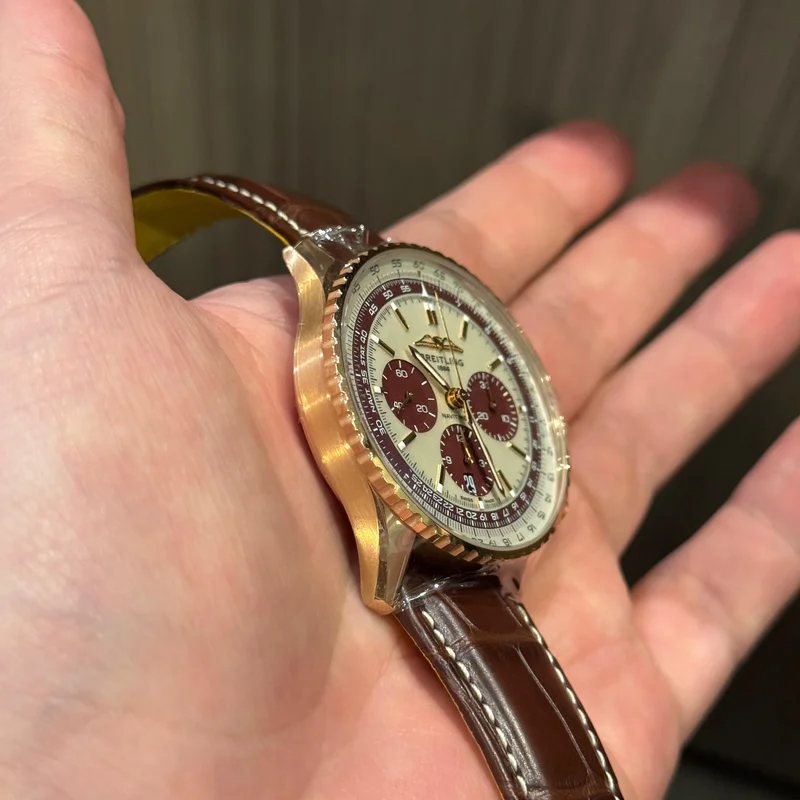 Thumb Navitimer B01 Chronograph 43 The Time Place 25th Anniversary