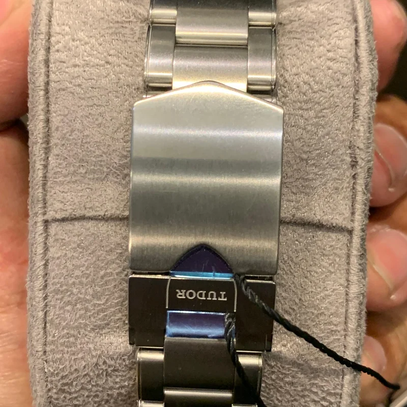 Thumb Black Bay Green Manufacture / Bracelet / Harrods