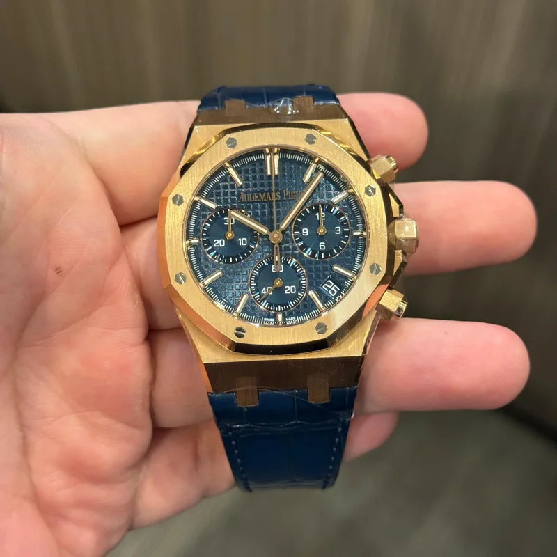 Royal Oak Chronograph 41 Pink Gold / Blue / Alligator