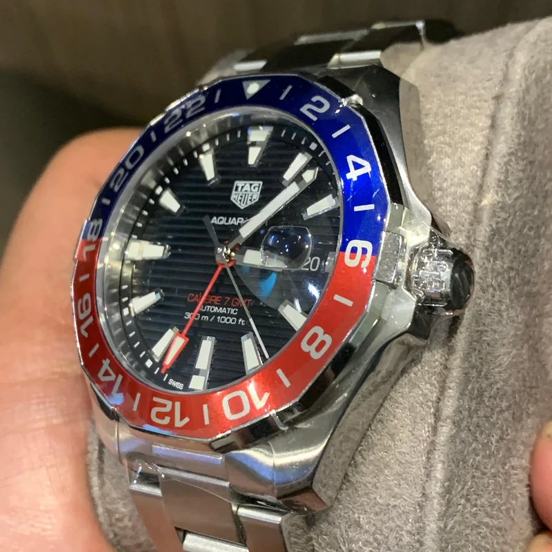 Thumb Aquaracer 300M Calibre 7 GMT Stainless Steel / Black / Bracelet