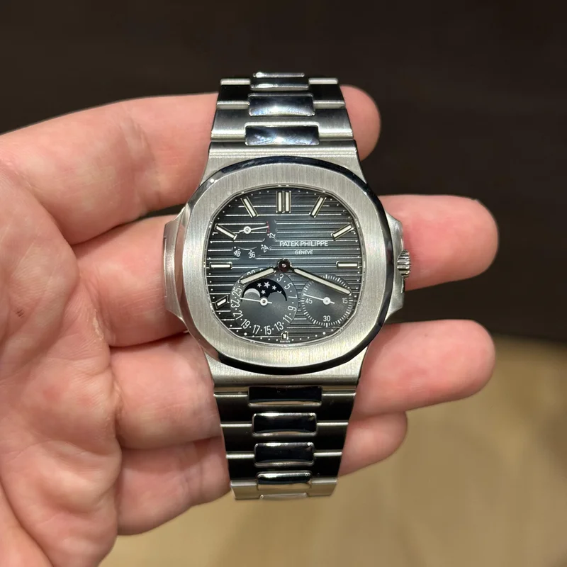 Nautilus 5712 Stainless Steel / Blue