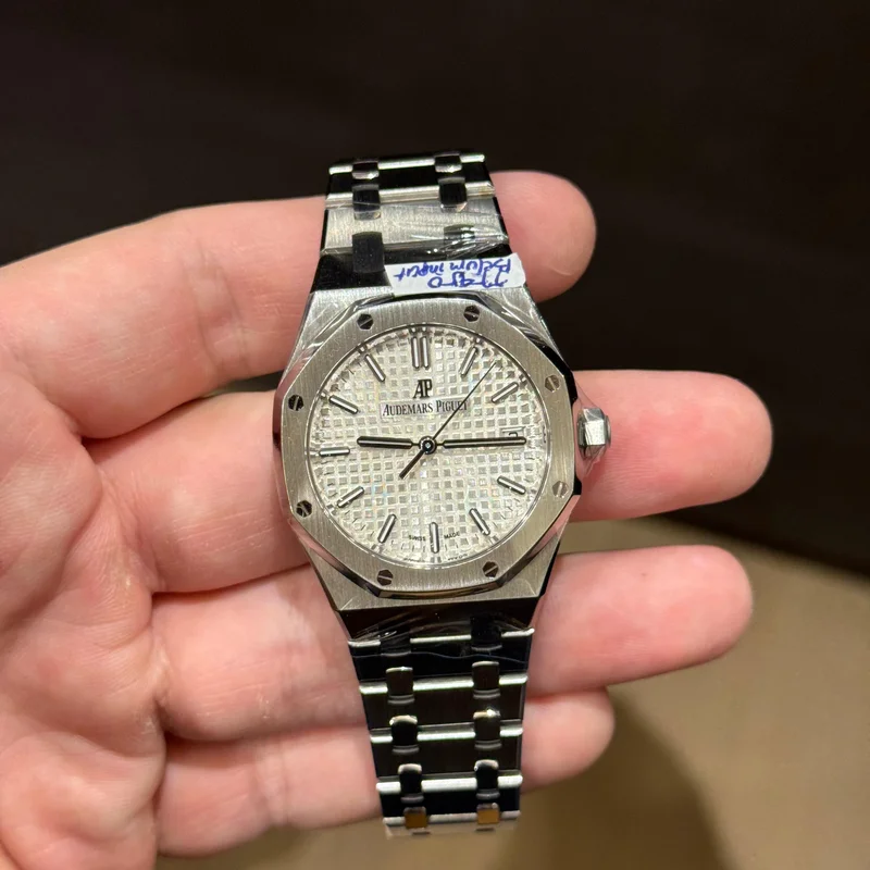 Royal Oak Selfwinding 34 Stainless Steel / Silver / Bracelet