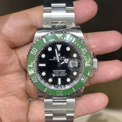Submariner Date 41 Stainless Steel / Black / Green Cerachrom