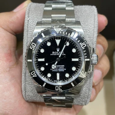 Submariner No-Date 41 / Stainless Steel / Black / Cerachrom