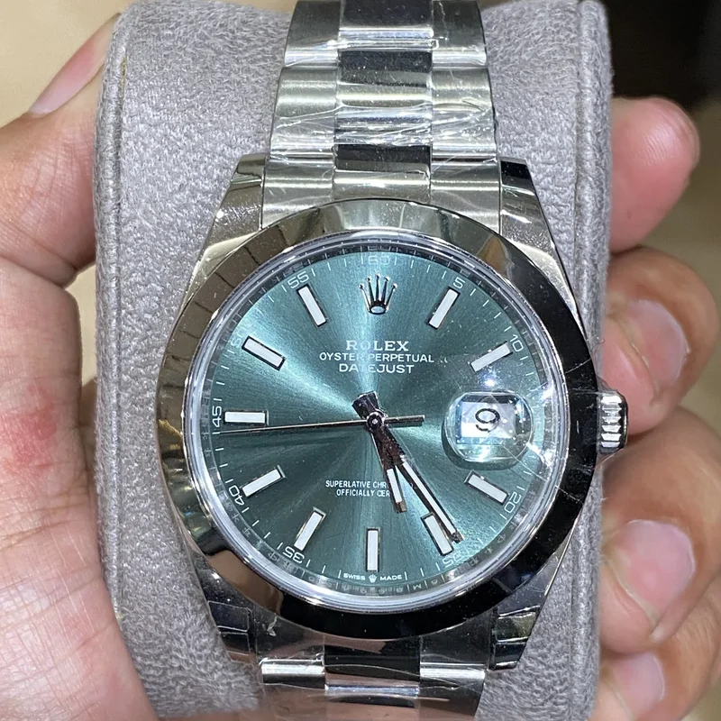 Datejust 41 Stainless Steel Smooth / Oyster / Green - Fluted