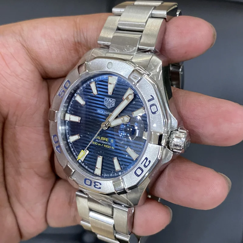 Thumb Aquracer 300M Calibre 5 43 Stainless Steel / Blue / Bracelet
