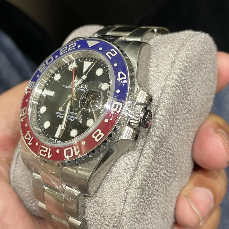 Thumb GMT-Master II Stainless Steel / BLRO / Oyster