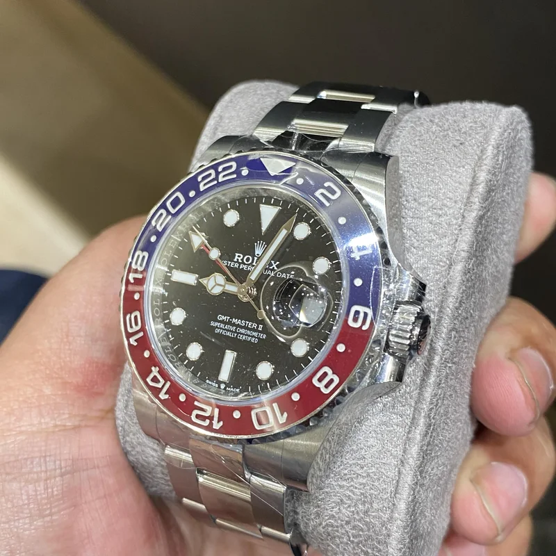 Thumb GMT-Master II Stainless Steel / BLRO / Oyster
