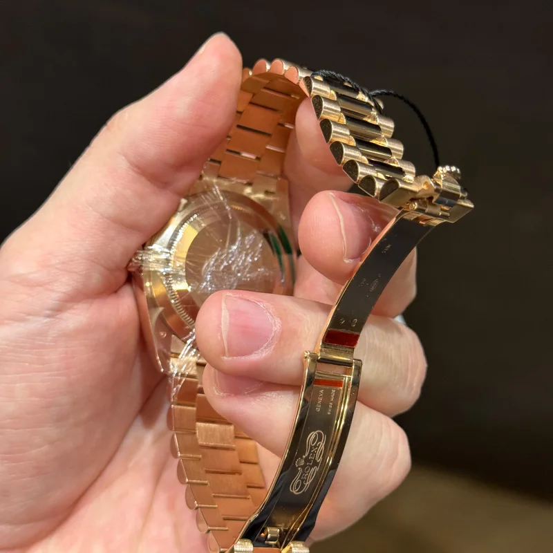 Thumb Day-Date 40 Everose / Olive - Roman