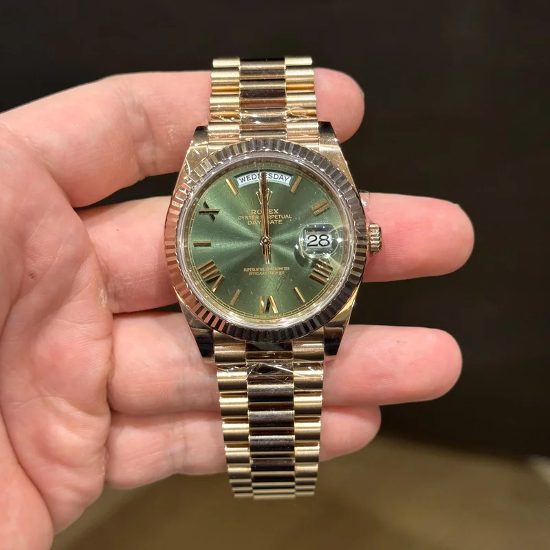 Day-Date 40 Everose / Olive - Roman