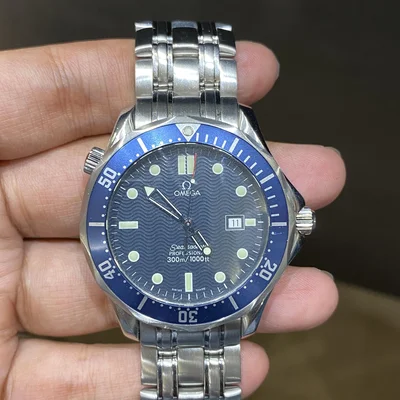 Seamaster Diver 300M Quartz 41 Stainless Steel / Blue / Bracelet / James Bond