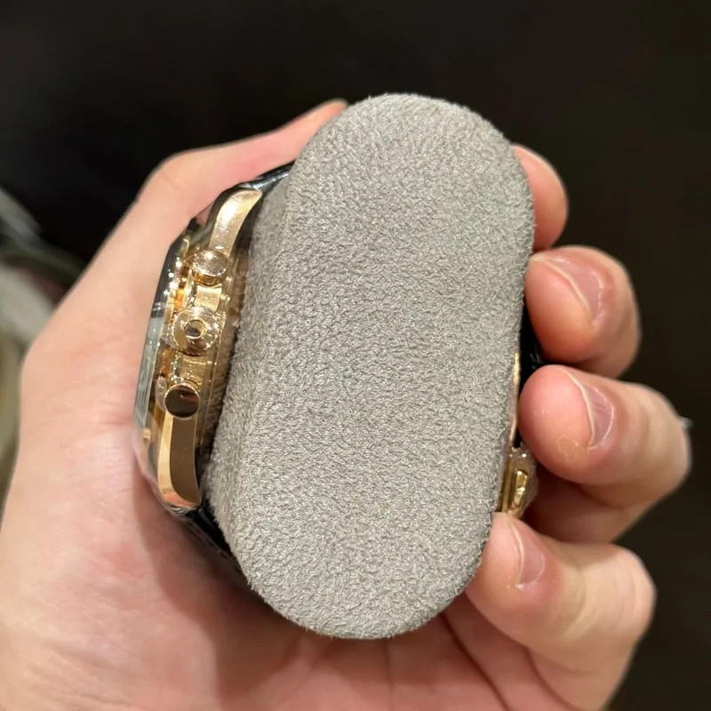 Thumb Speedmaster Professional Moonwatch 3861 Sedna Gold / Black / Alligator