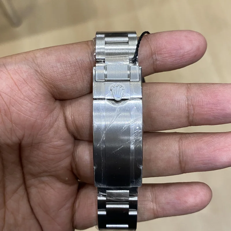 Thumb Submariner No-Date / Stainless Steel / Black / Cerachrom