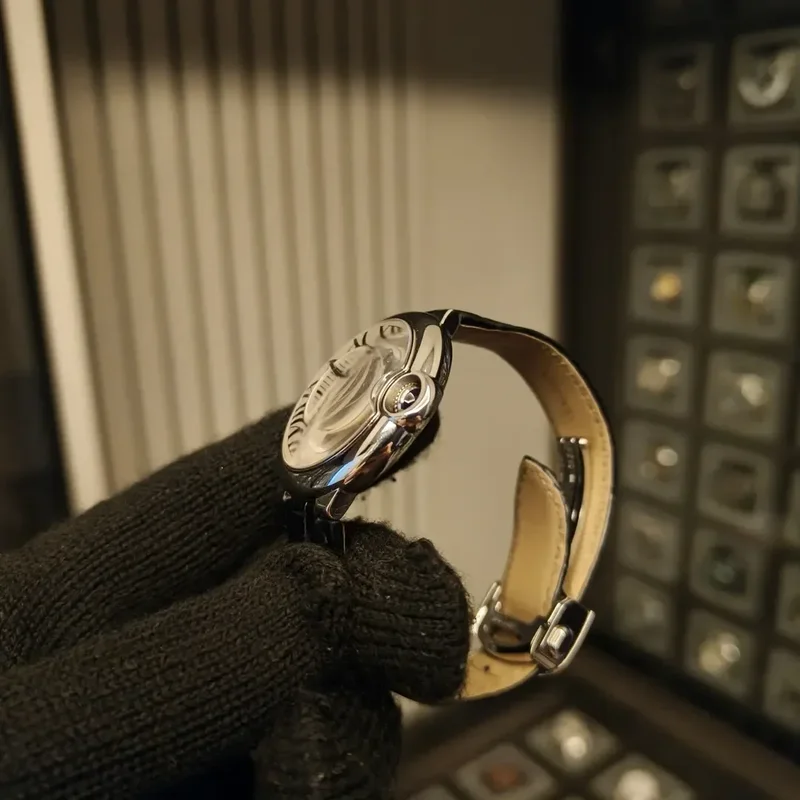 Thumb Ballon Blue de Cartier 36 Automatic Stainless Steel / Silver