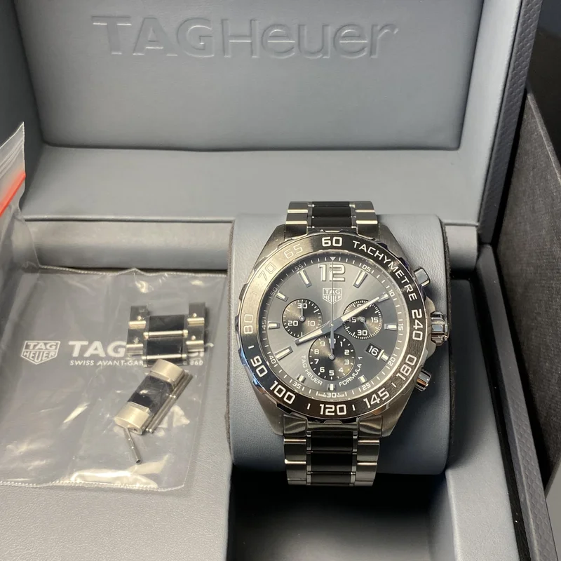 Thumb Formula 1 Chronograph Quartz 43 Stainless Steel / Black