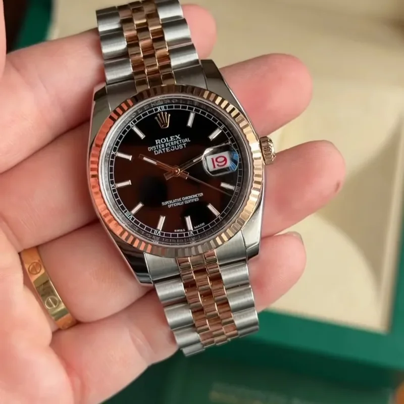 Datejust 36 Rolesor Everose Fluted / Jubilee / Black Roman