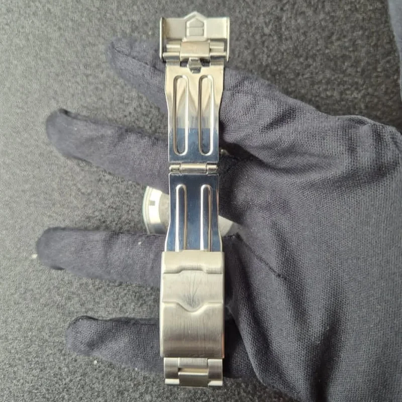 Thumb Formula 1 Quartz 41 Stainless Steel / White / Bracelet