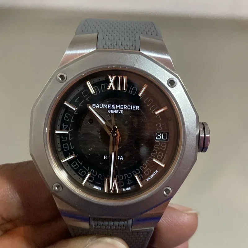 Riviera 39 Automatic Stainless Steel / Grey