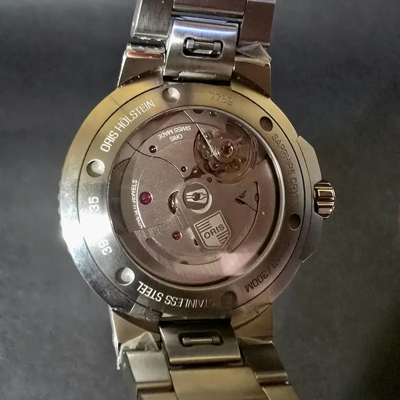 Thumb Aquis Date Calibre 400 41.5 Stainless Steel / Blue / Bracelet