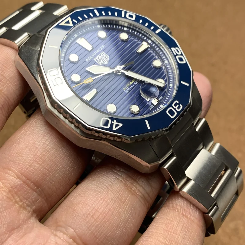 Thumb Aquaracer Professional 300 43 Stainless Steel / Blue