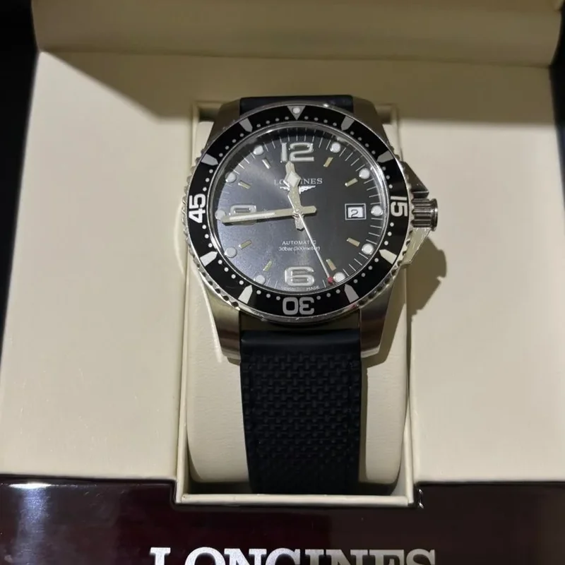 Thumb HydroConquest 41 Automatic Stainless Steel / Black / Bracelet