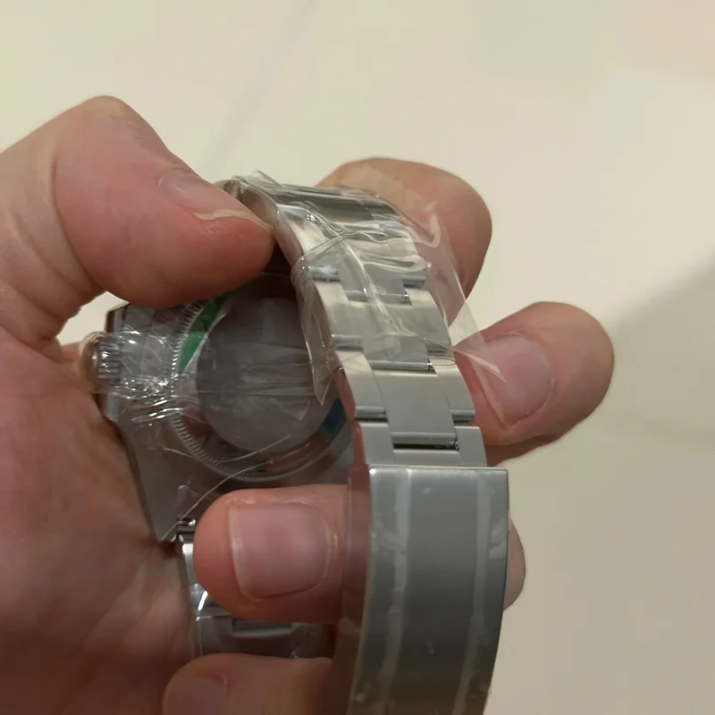 Thumb Submariner Date 41 Stainless Steel / Black / Green Cerachrom