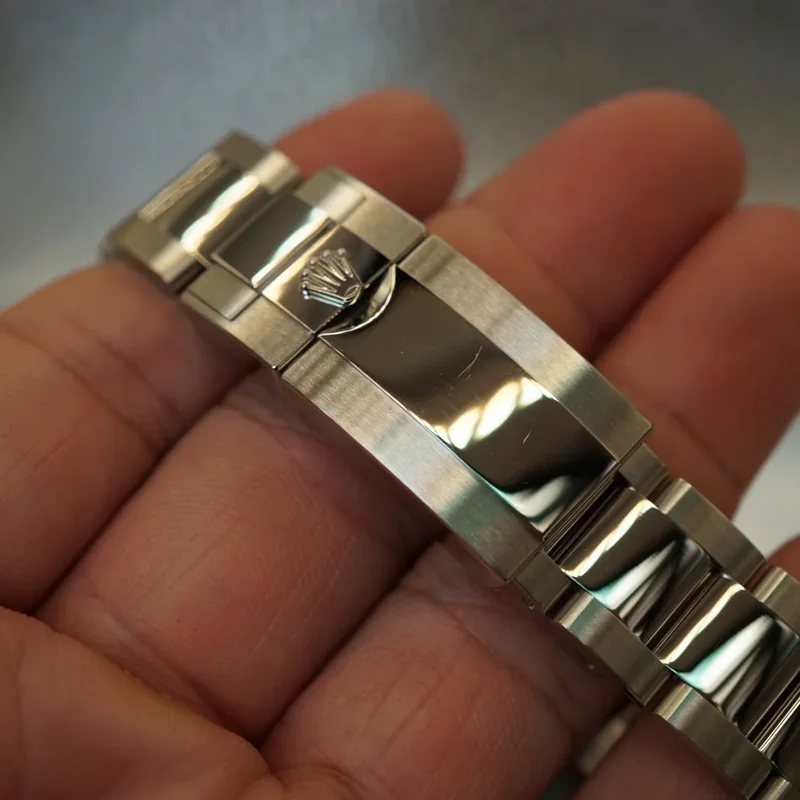 Thumb GMT-Master II Stainless Steel / BLRO / Oyster