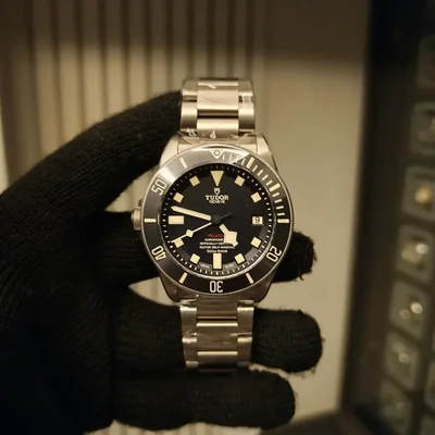 Pelagos Titanium / Black / Bracelet / LHD