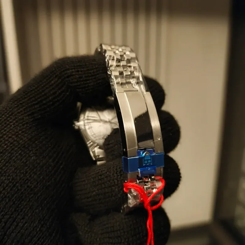 Thumb Black Bay 31 Stainless Steel / Black / Bracelet