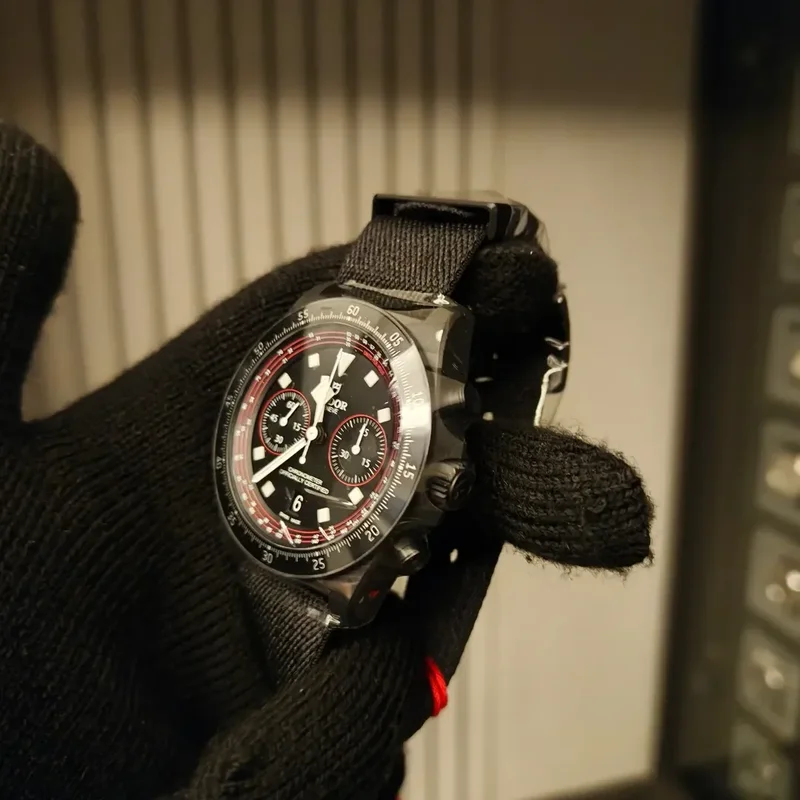 Thumb Pelagos FXD Chronograph / Matte-Black / Fabric