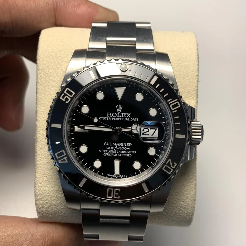 Submariner Date Stainless Steel / Black / Cerachom