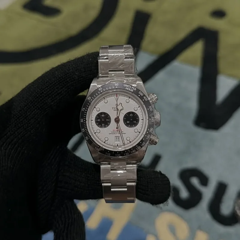 Heritage Black Bay Chronograph Panda / Bracelet