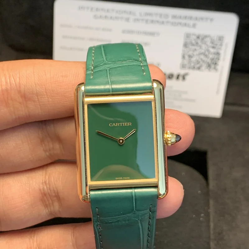 Tank Louis Cartier Large Manual Yellow Gold / Green