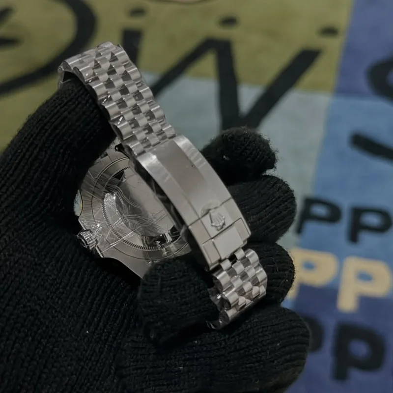 Thumb GMT-Master II Stainless Steel / BLRO / Jubilee