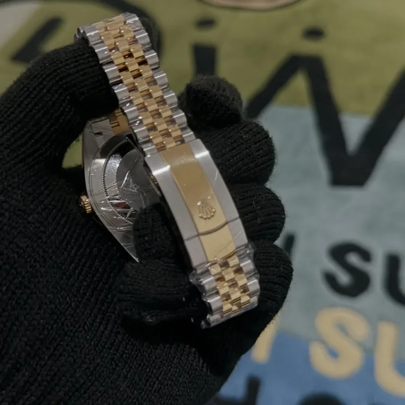 Thumb Datejust 41 Rolesor Yellow Fluted / Jubilee / Silver