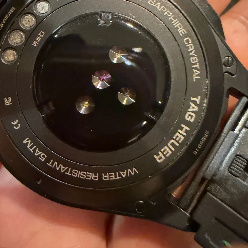 Thumb Connected Calibre E3 Titanium Golf Edition