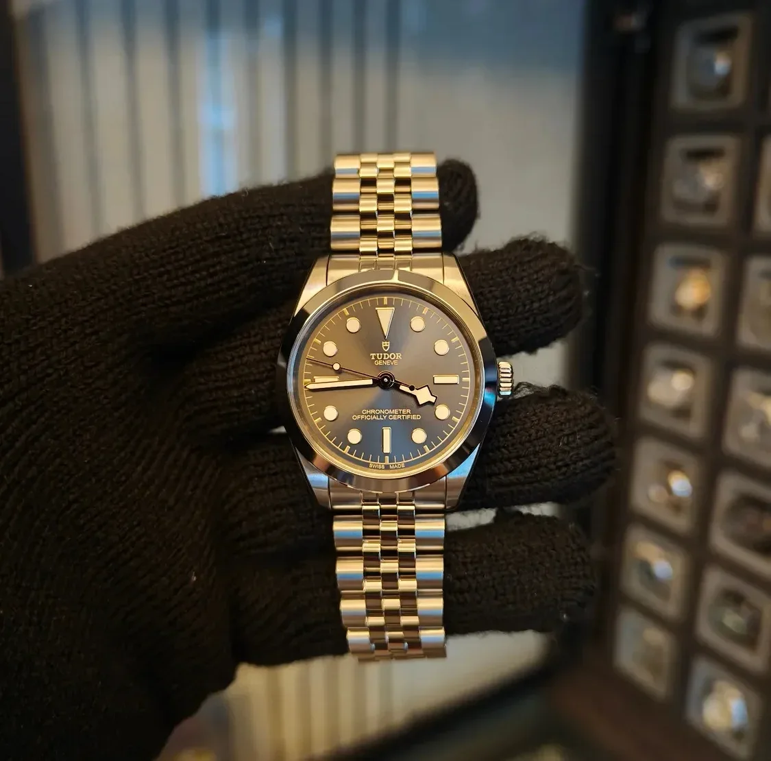 Black Bay 36 Stainless Steel / Black / Bracelet