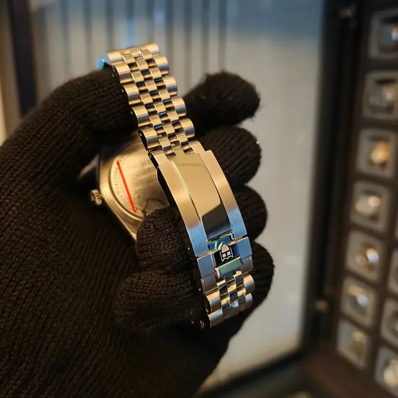 Thumb Black Bay 36 Stainless Steel / Black / Bracelet