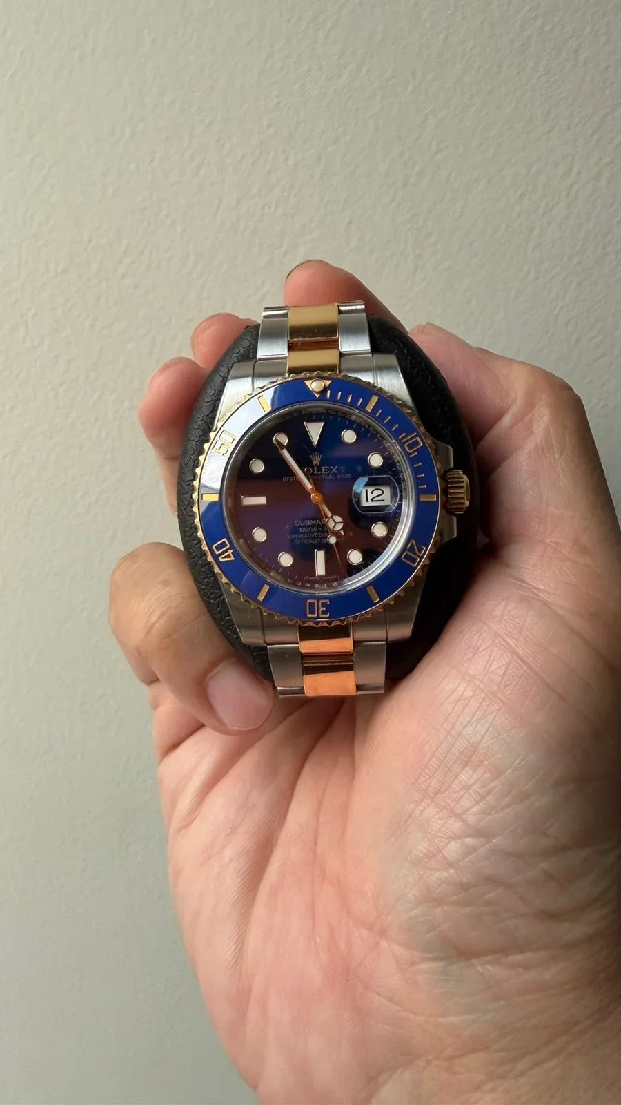 Submariner Date Rolesor / Blue / Cerachrom