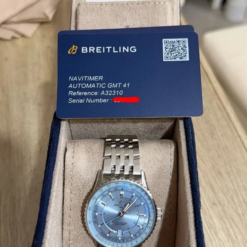 Thumb Navitimer 41 Automatic Stainless Steel / Ice Blue