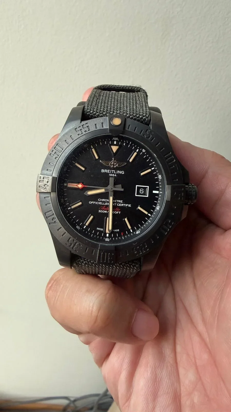 Avenger Blackbird 48 Black Titanium / Volcano Black  / Military
