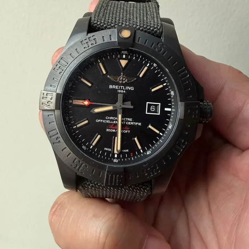 Avenger Blackbird 48 Black Titanium / Volcano Black  / Military