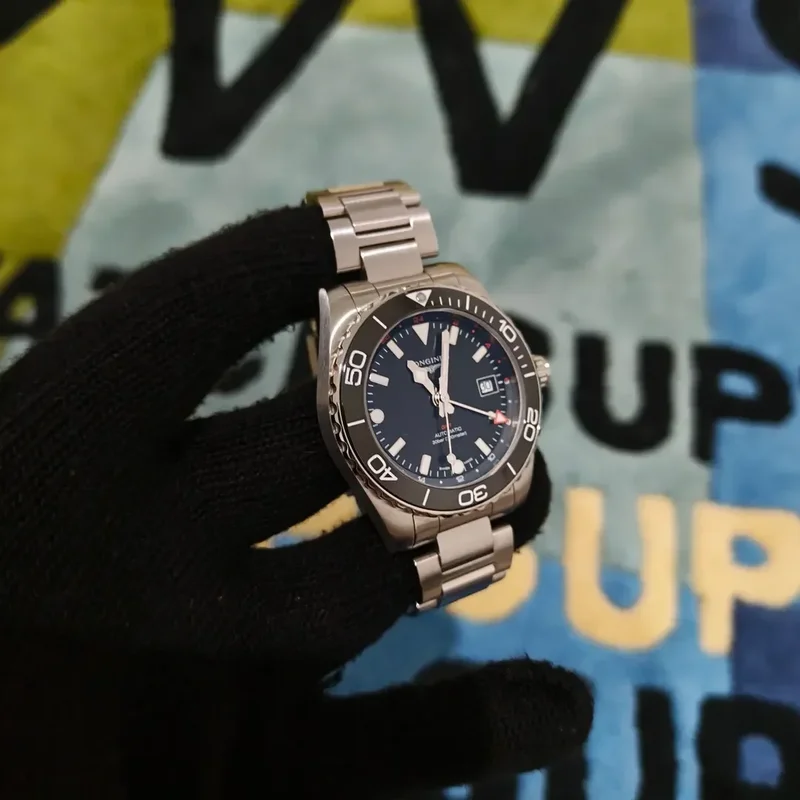 Thumb Hydroconquest GMT 41 Stainless Steel / Black / Bracelet