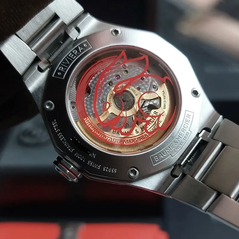 Thumb Riviera Automatic Date 42 'Rabbit Edition Stainless Stee