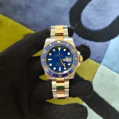 Submariner Date Rolesor / Blue / Cerachrom