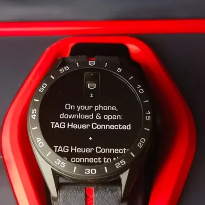 Connected Calibre E4 x Oracle Red Bull Racing Edition