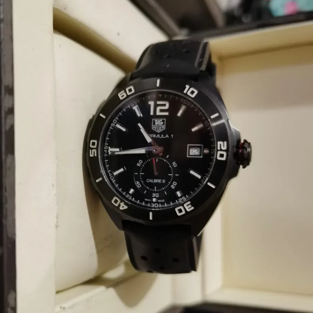 Formula 1 Calibre 6 43 PVD / Black / Rubber