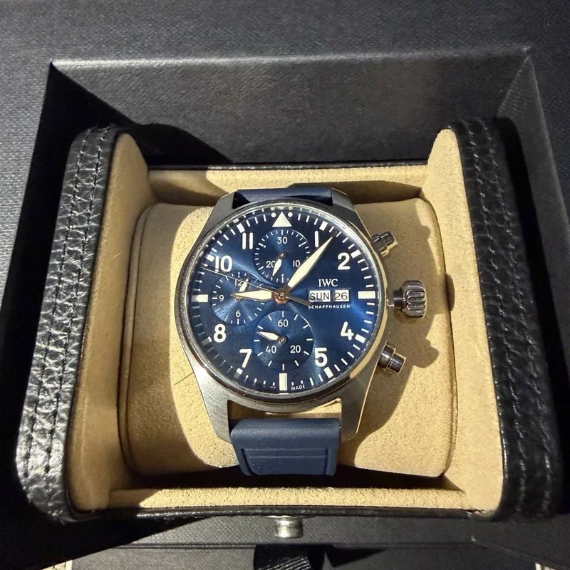 Pilot's Watch Chronograph 41 20 Years Le Petit Prince