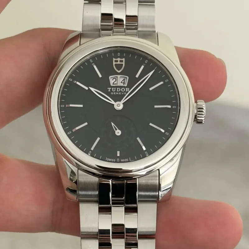 Glamour Double Date Stainless Steel / Black / Bracelet