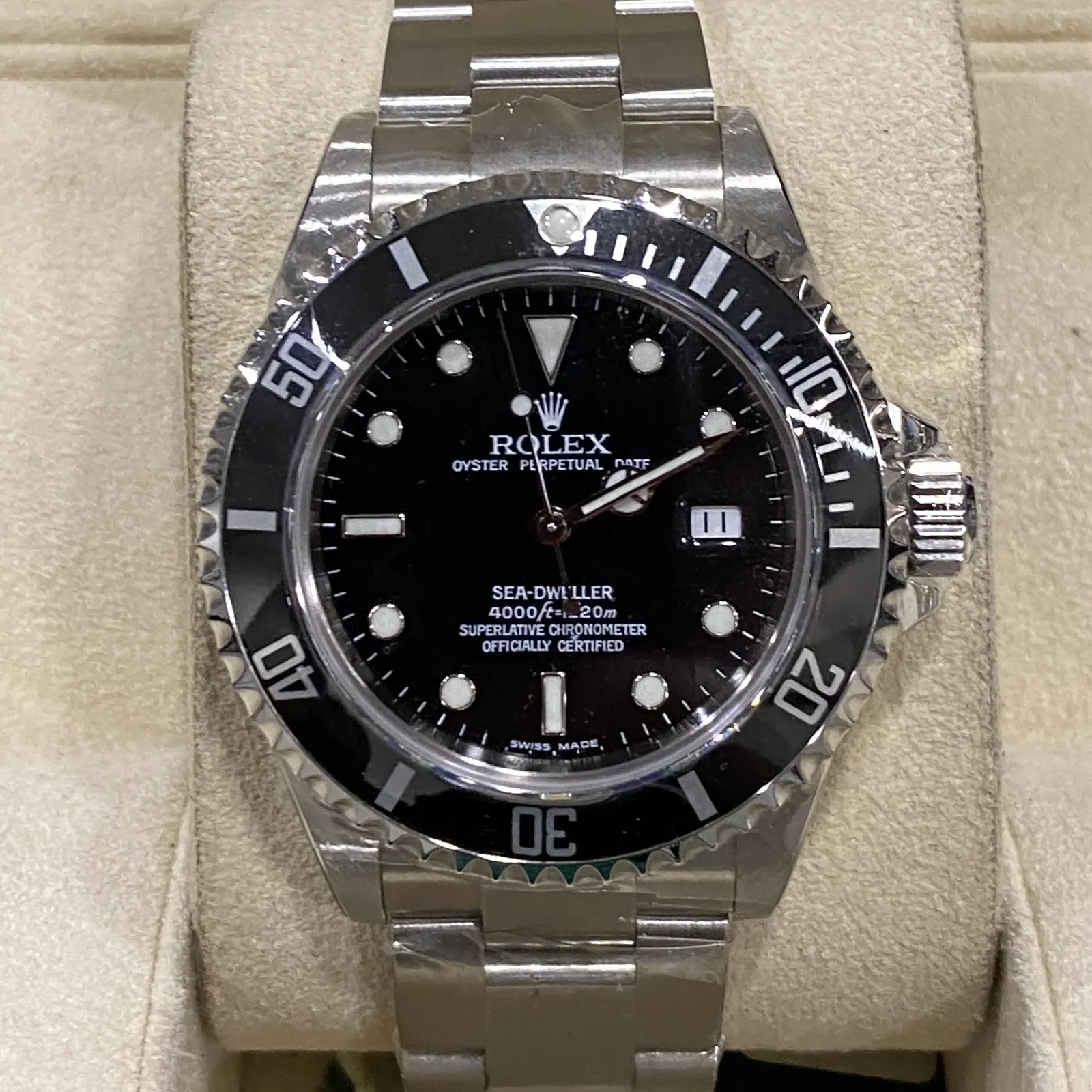 Sea-Dweller 16600 SuperLuminova